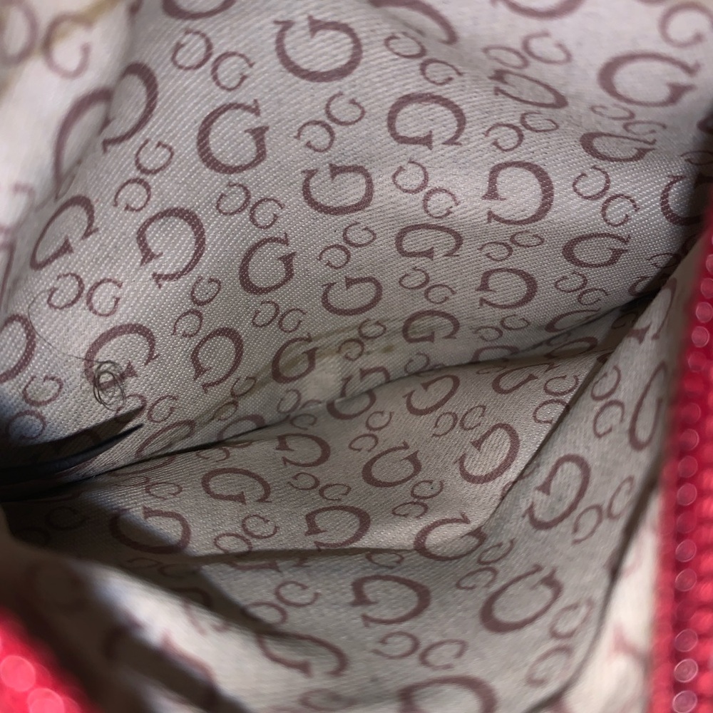 Guess Wallet/Card Holder - Picture 3 of 3